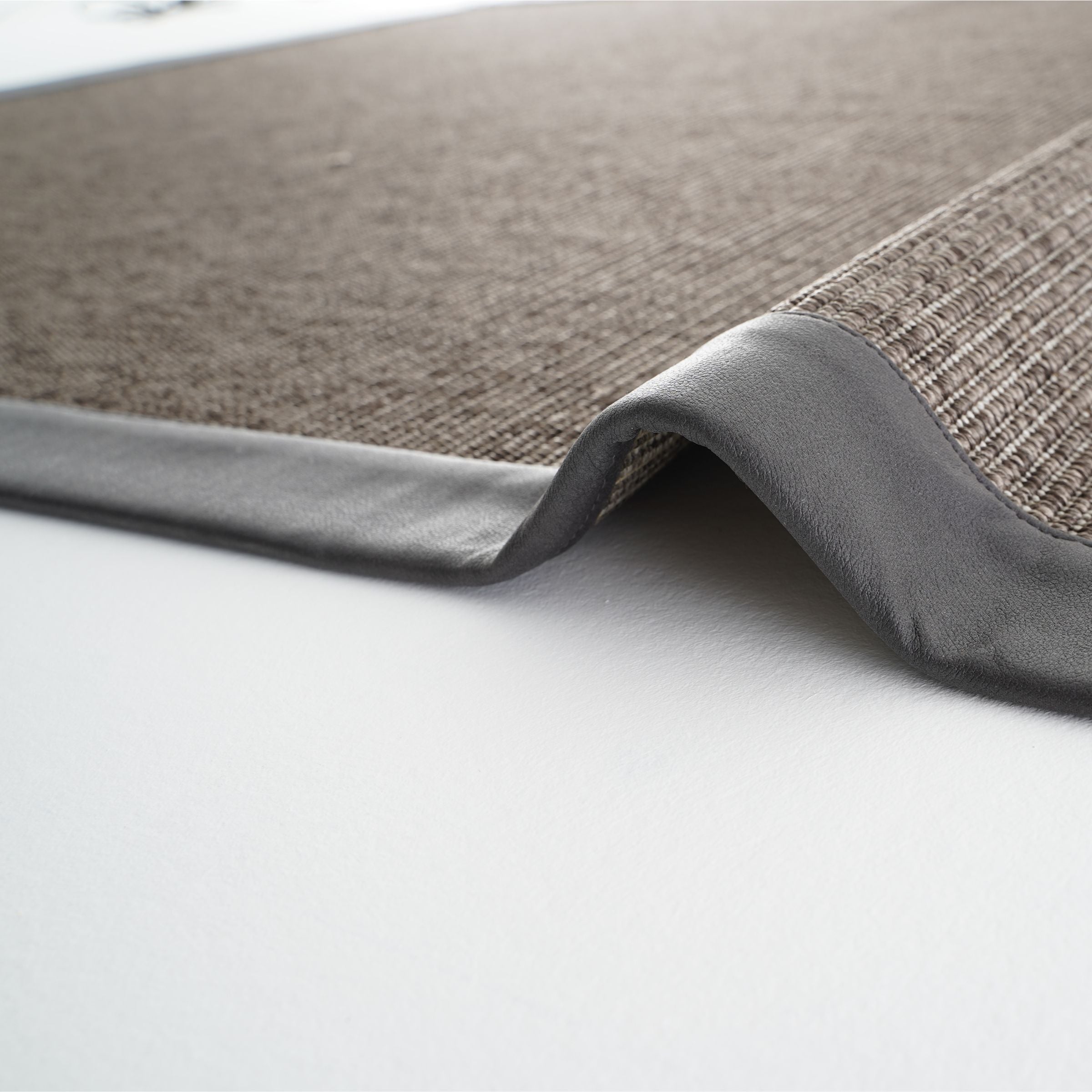 Pre order 60 Days Delivery 300X400 CM SISAL CARPET PRAG  CH-SSLPRAG-XL -  Rugs - ebarza Furniture UAE | Shop Modern Furniture in Abu Dhabi & Dubai - مفروشات ايبازرا في الامارات | تسوق اثاث عصري وديكورات مميزة في دبي وابوظبي