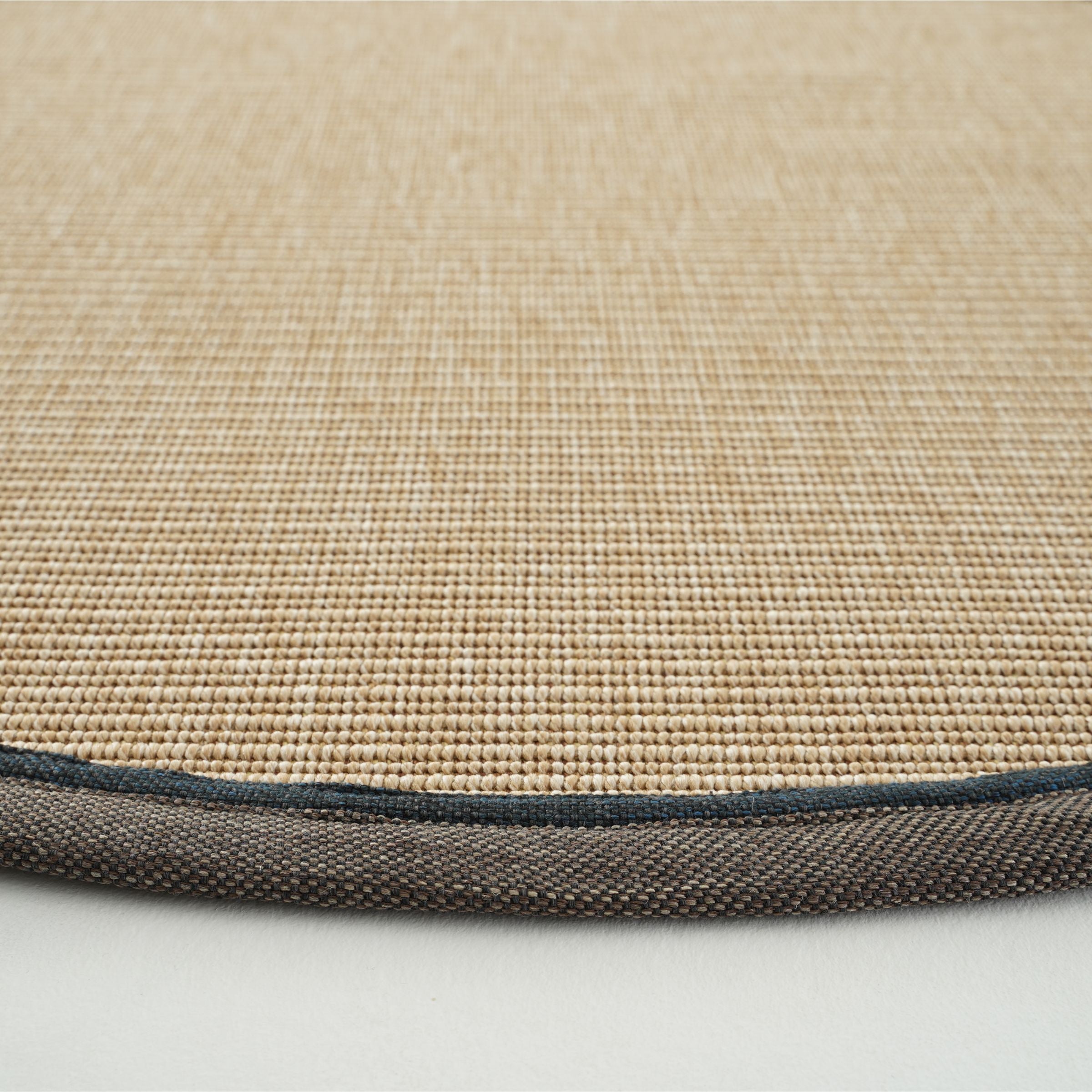 Sisal Carpet Madrid D300 CM CH-SSLMDRD-RL -  Rugs - ebarza Furniture UAE | Shop Modern Furniture in Abu Dhabi & Dubai - مفروشات ايبازرا في الامارات | تسوق اثاث عصري وديكورات مميزة في دبي وابوظبي