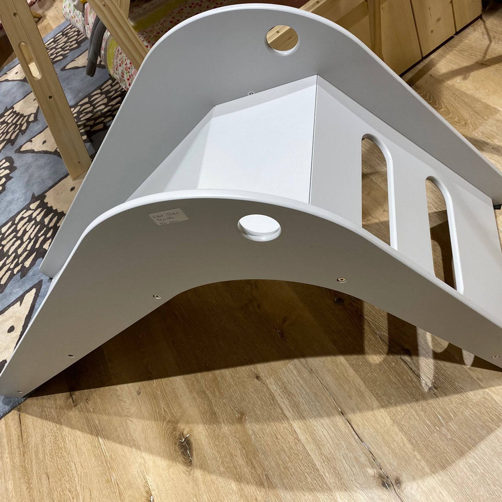 Kids Slide Mh-K01 -  Kids - ebarza Furniture UAE | Shop Modern Furniture in Abu Dhabi & Dubai - مفروشات ايبازرا في الامارات | تسوق اثاث عصري وديكورات مميزة في دبي وابوظبي